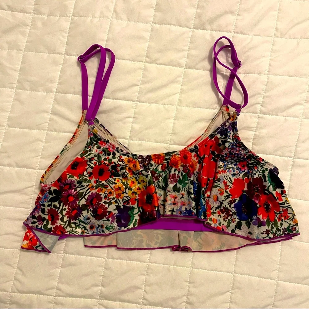 ModCloth Swim Top - Picture 2 of 5
